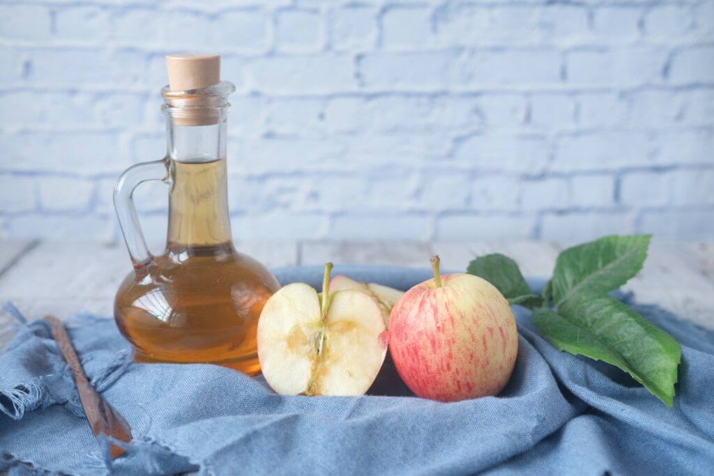 apple, apple juice, apple cider, apple cider vinegar, apple vinegar, vinegar, cider, fresh juice, fruit juice, nature, pure, pure juice, health, perfect diet, healthy diet
